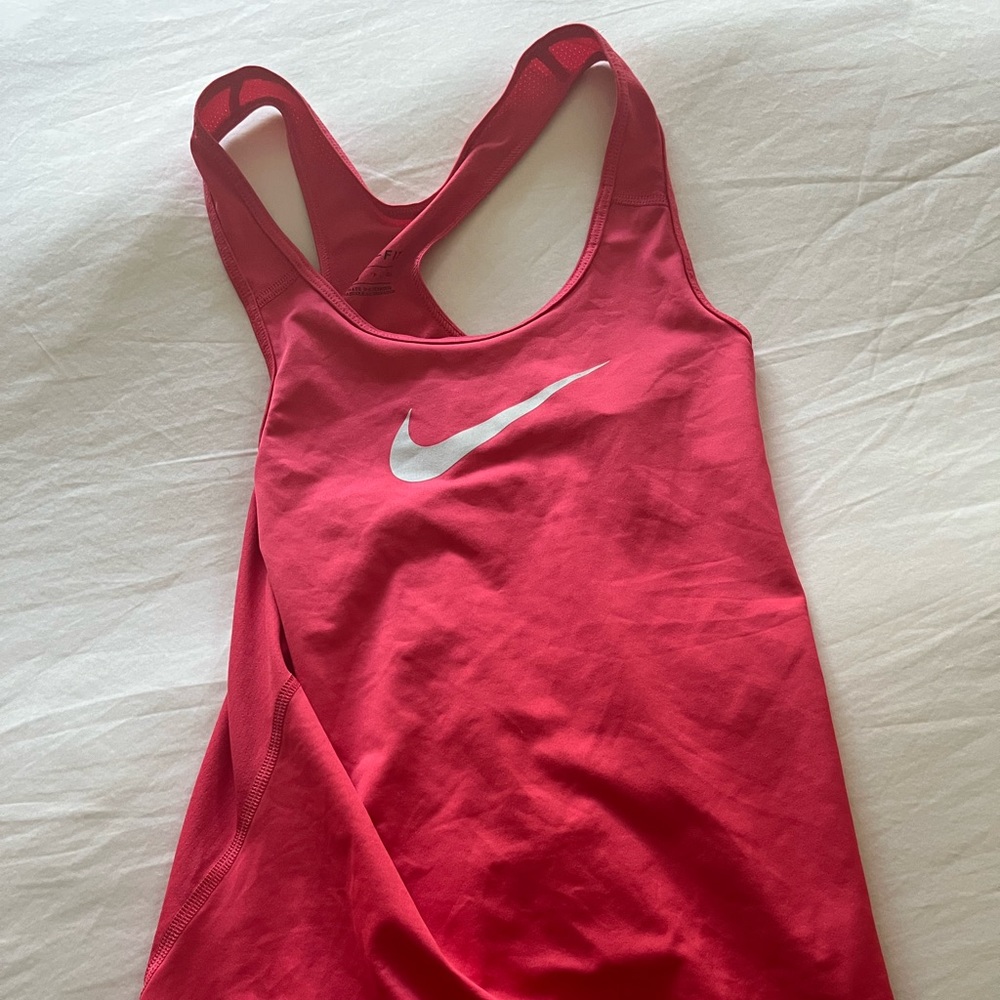Nike Women’s Tank